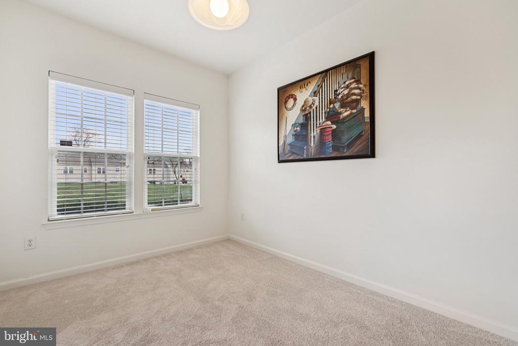5303 WYNDHOLME CIRCLE 103