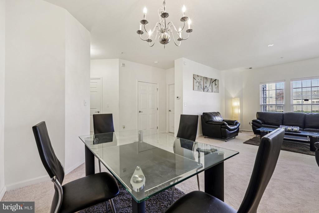 5303 WYNDHOLME CIRCLE 103