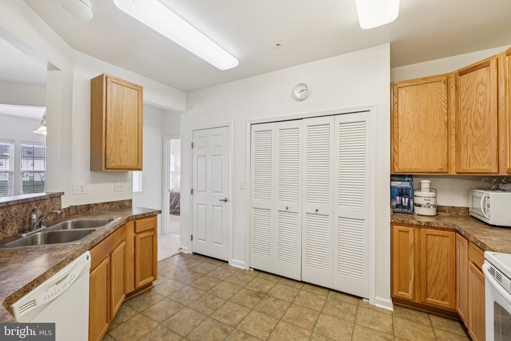 5303 WYNDHOLME CIRCLE 103