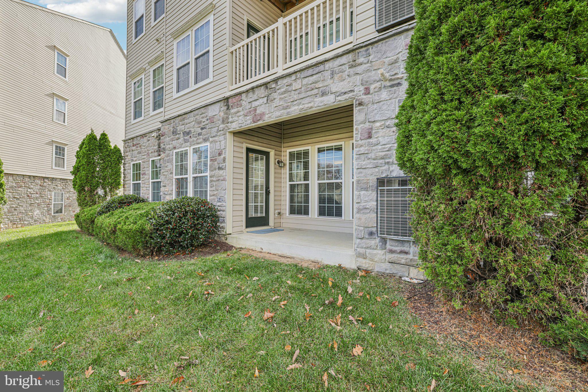 5303 WYNDHOLME CIRCLE 103