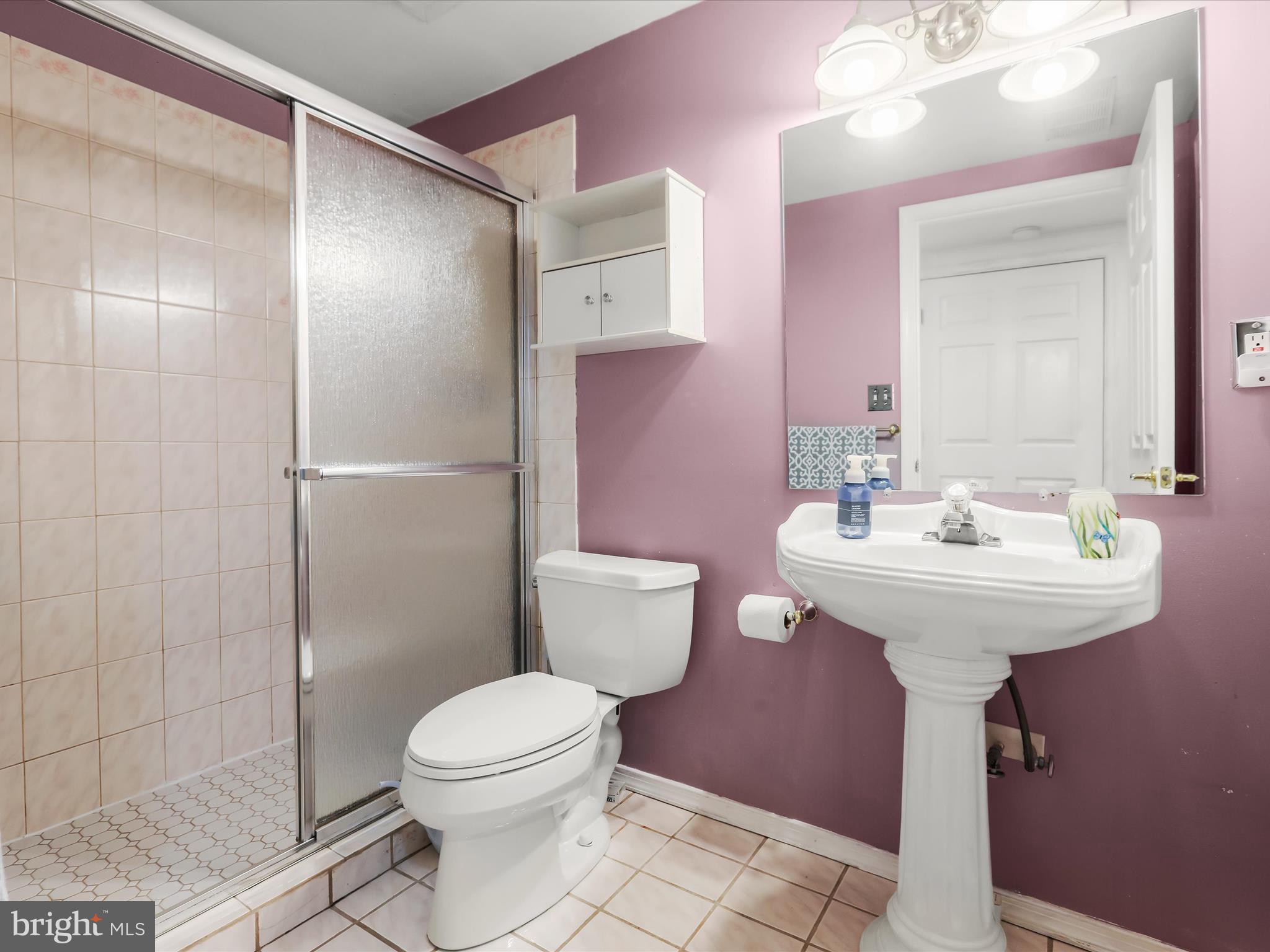 6 Twinleaf Ct