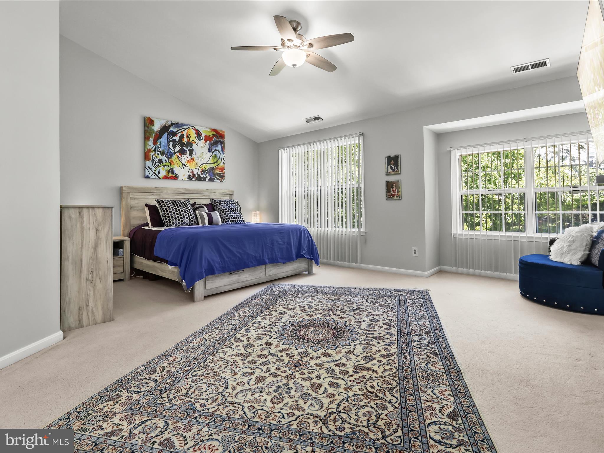 6 Twinleaf Ct