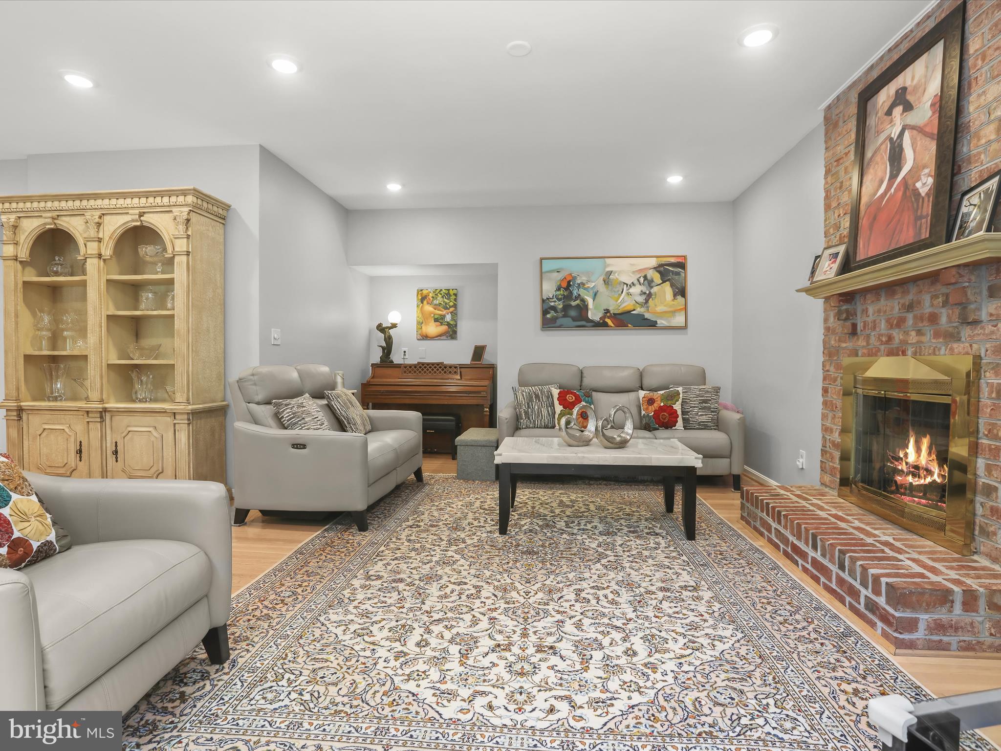 6 Twinleaf Ct