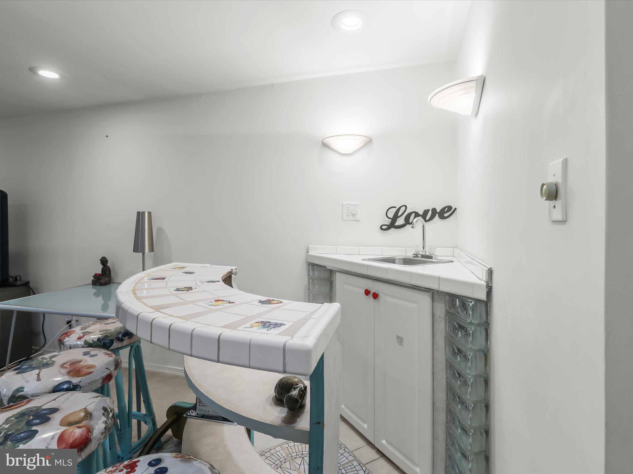 6 Twinleaf Ct