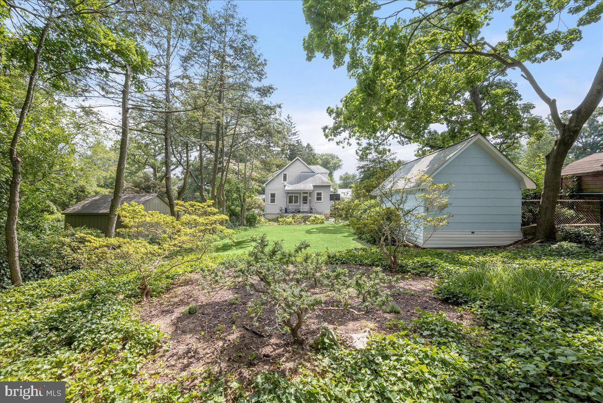 6508 Beverly Rd