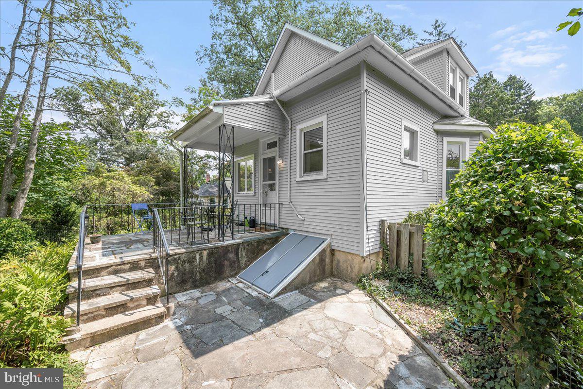 6508 Beverly Rd