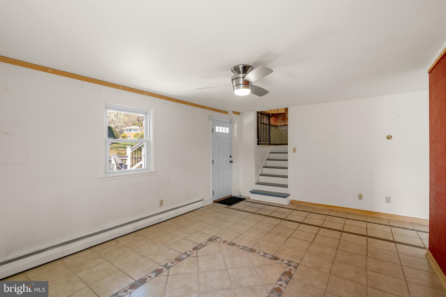 704 Shelley Rd