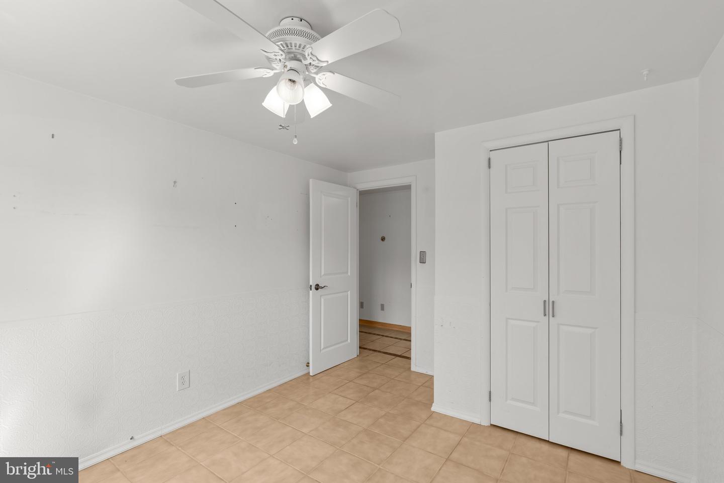 704 Shelley Rd