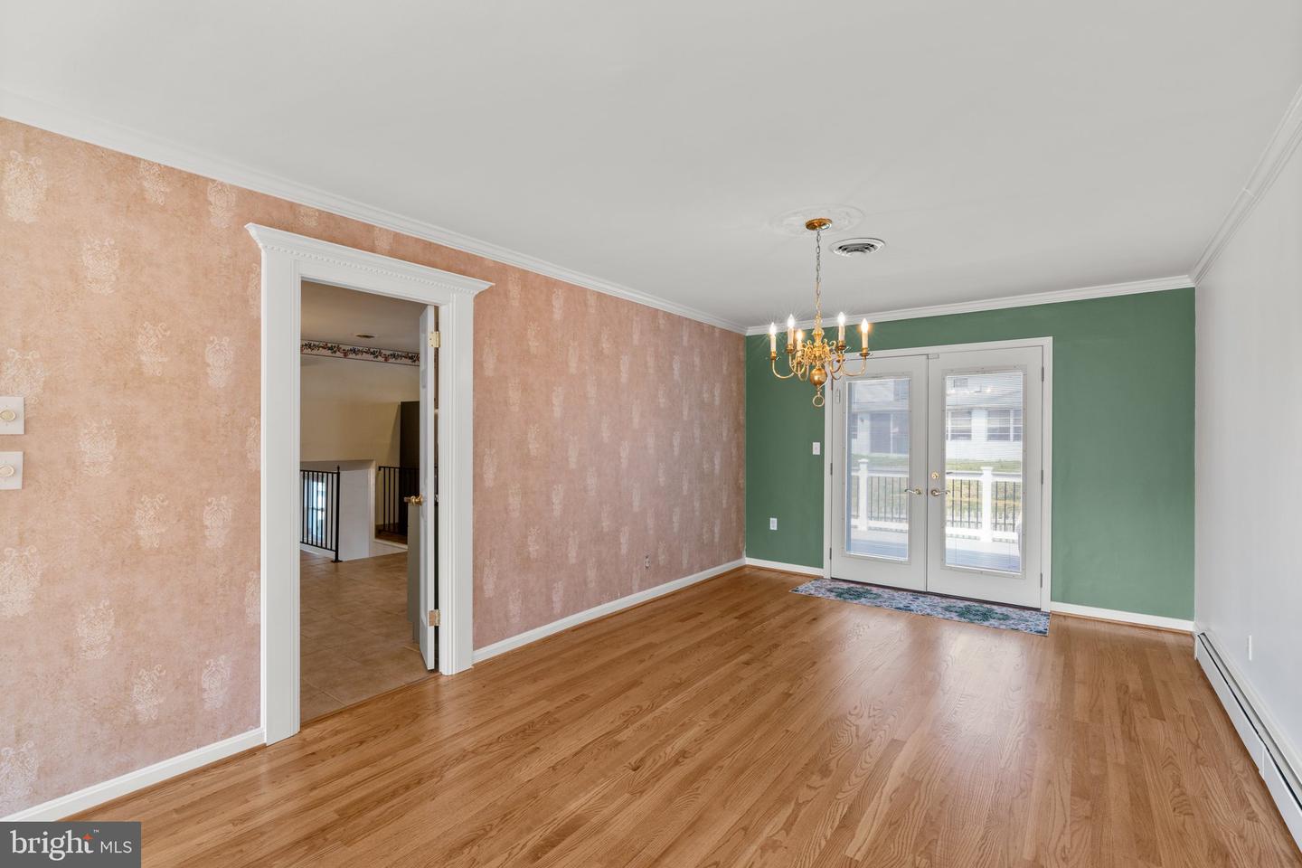 704 Shelley Rd