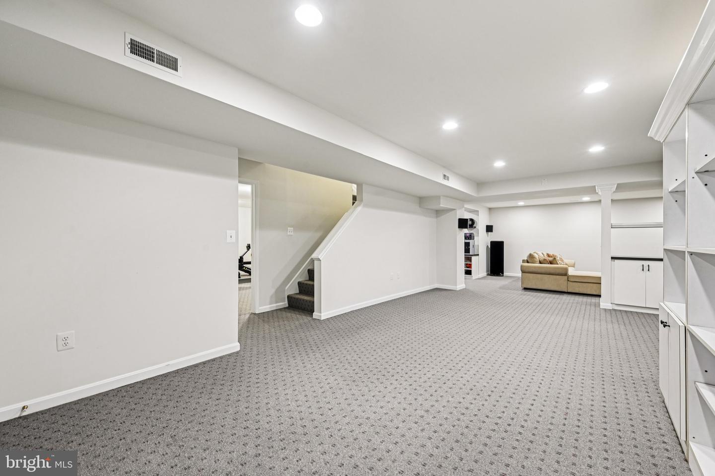 2 Hurlingham