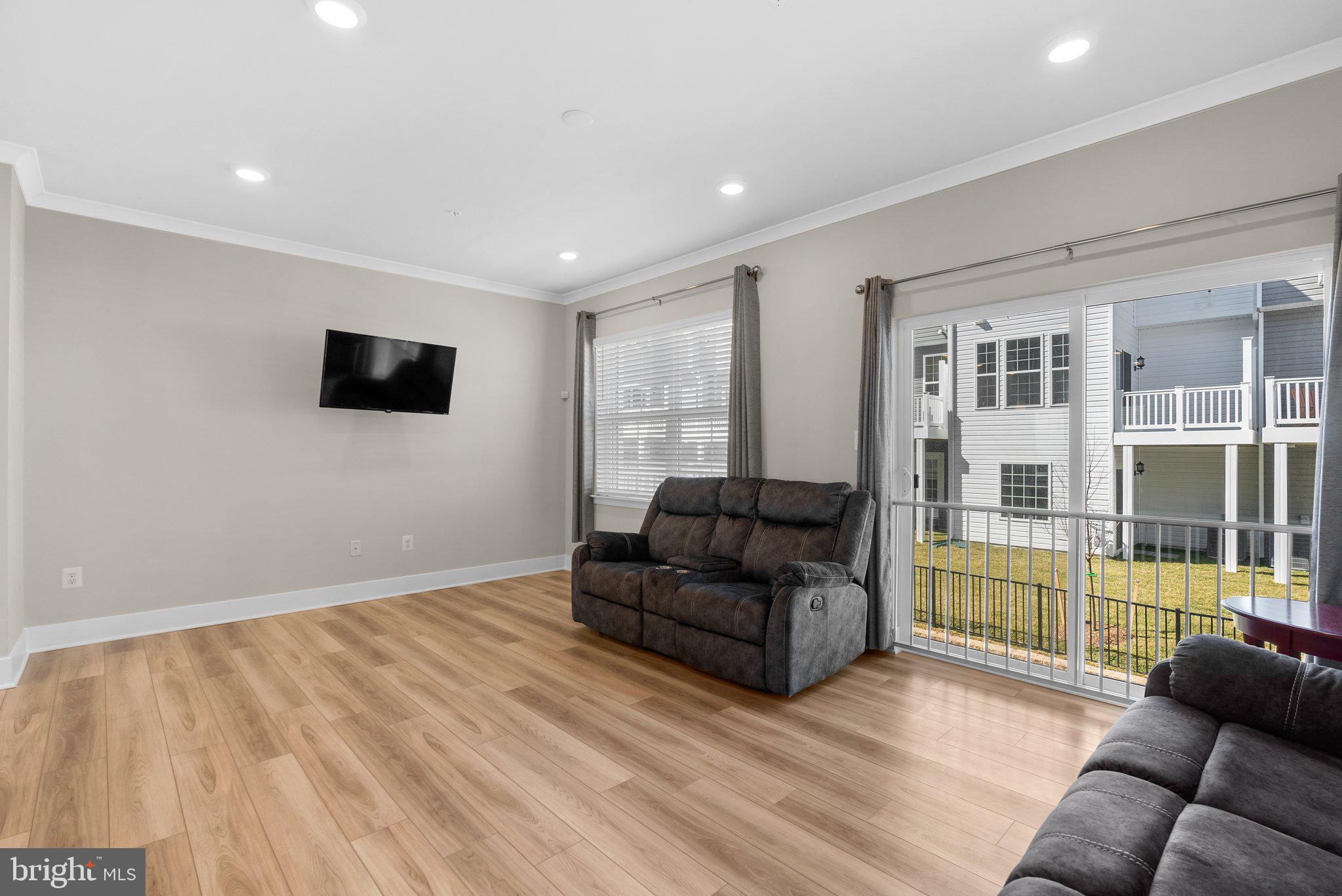 1319 Arvon Trl