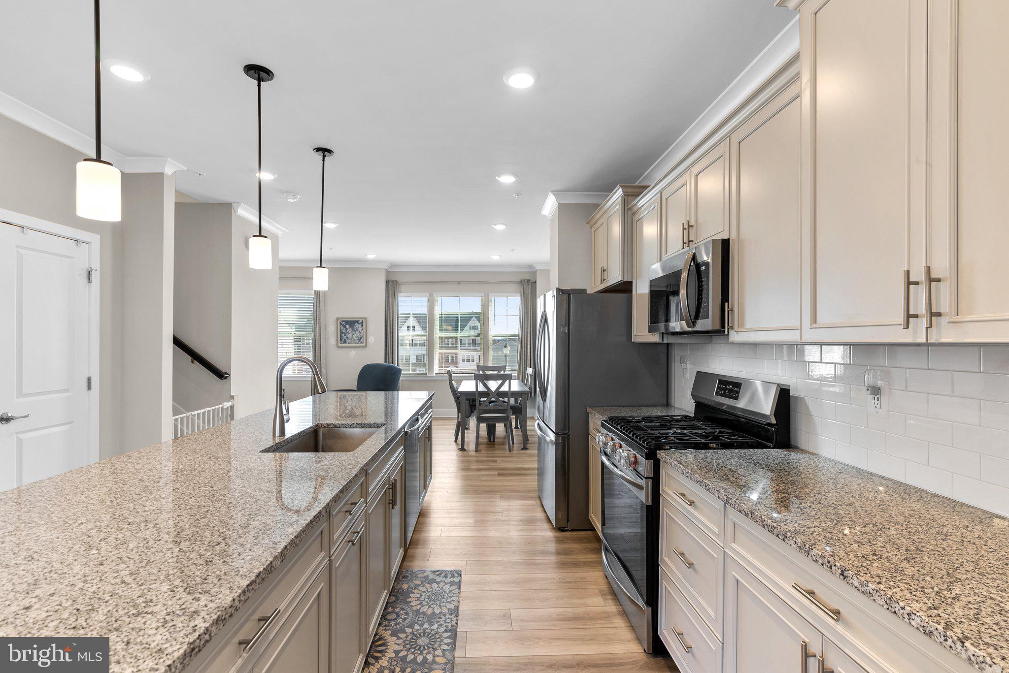 1319 Arvon Trl