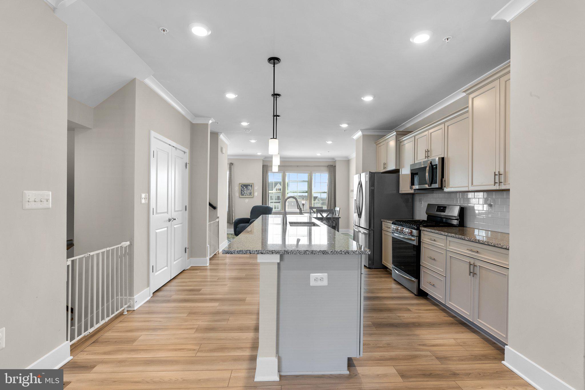 1319 Arvon Trl