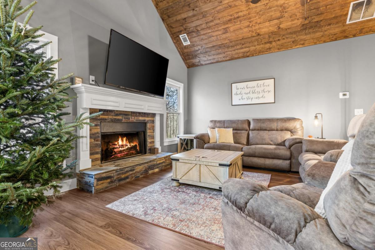 41 Brumby Trail