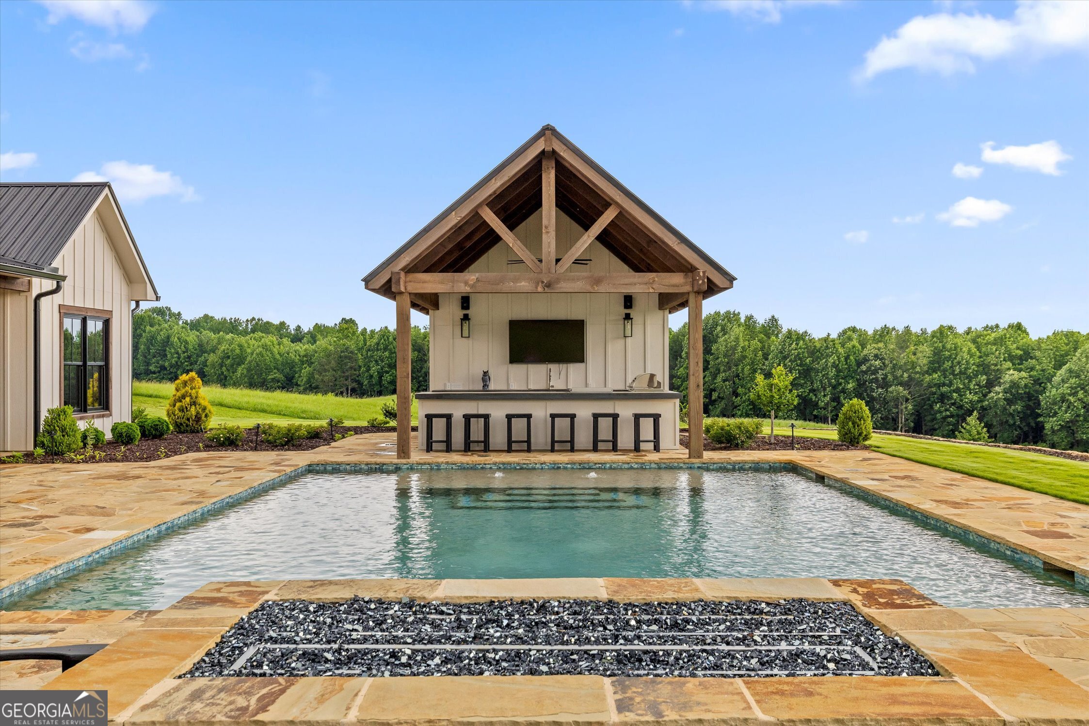 84 Bravo Rivera Way