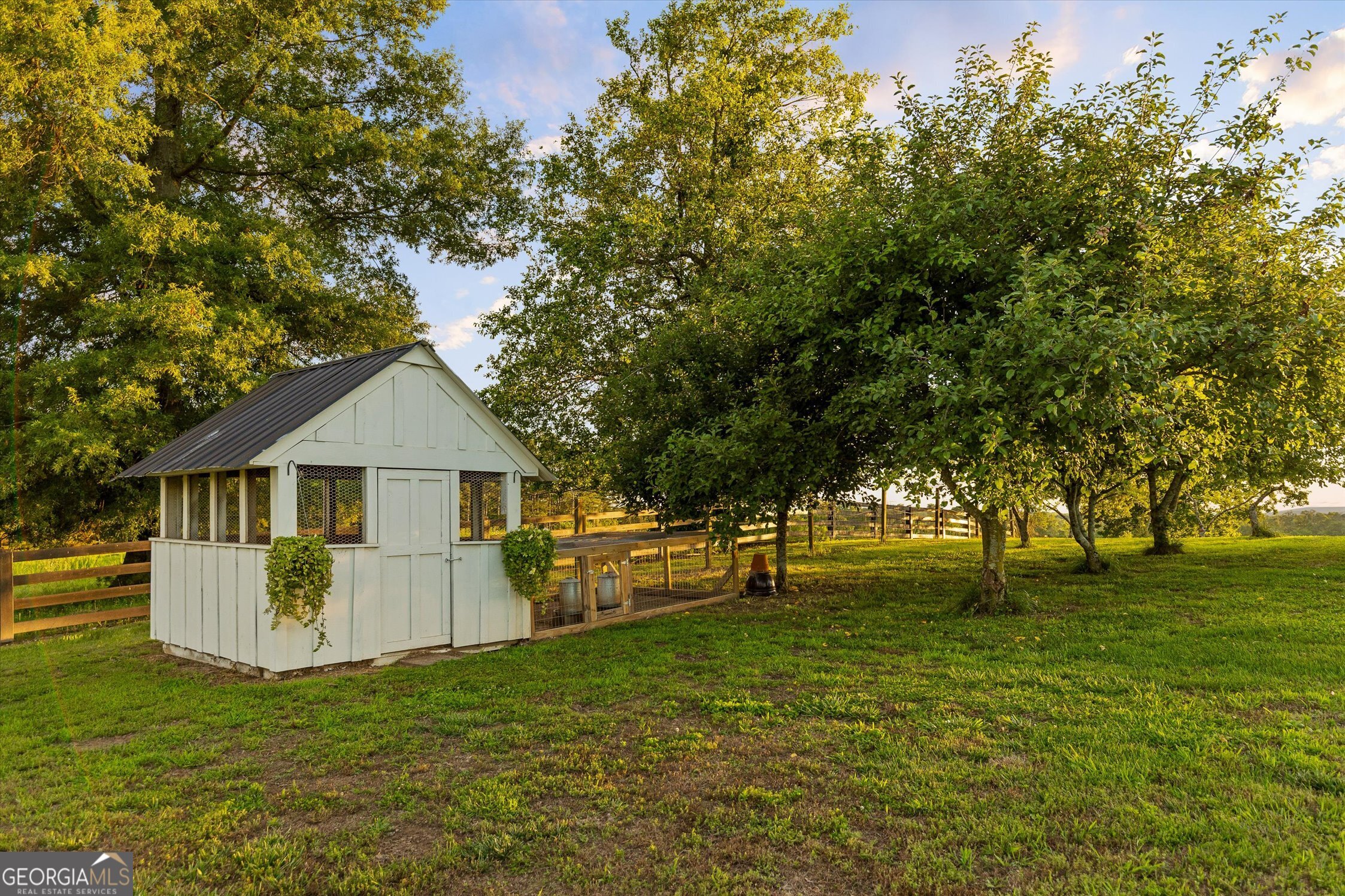 3905 Highway 286