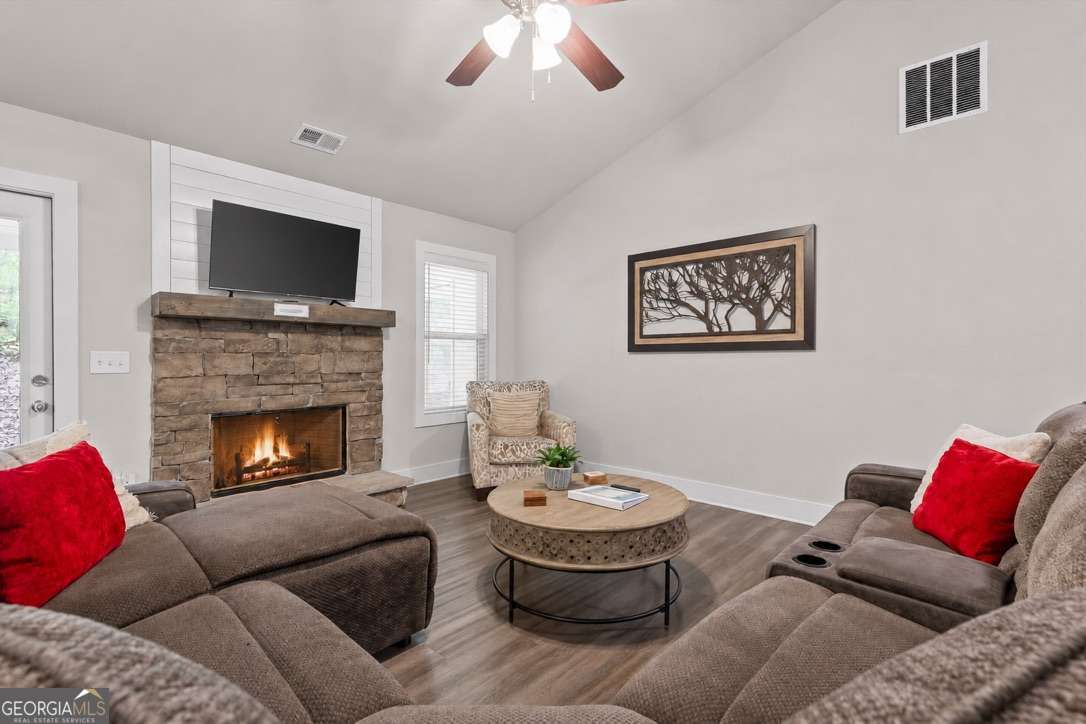 287 Warlick Circle
