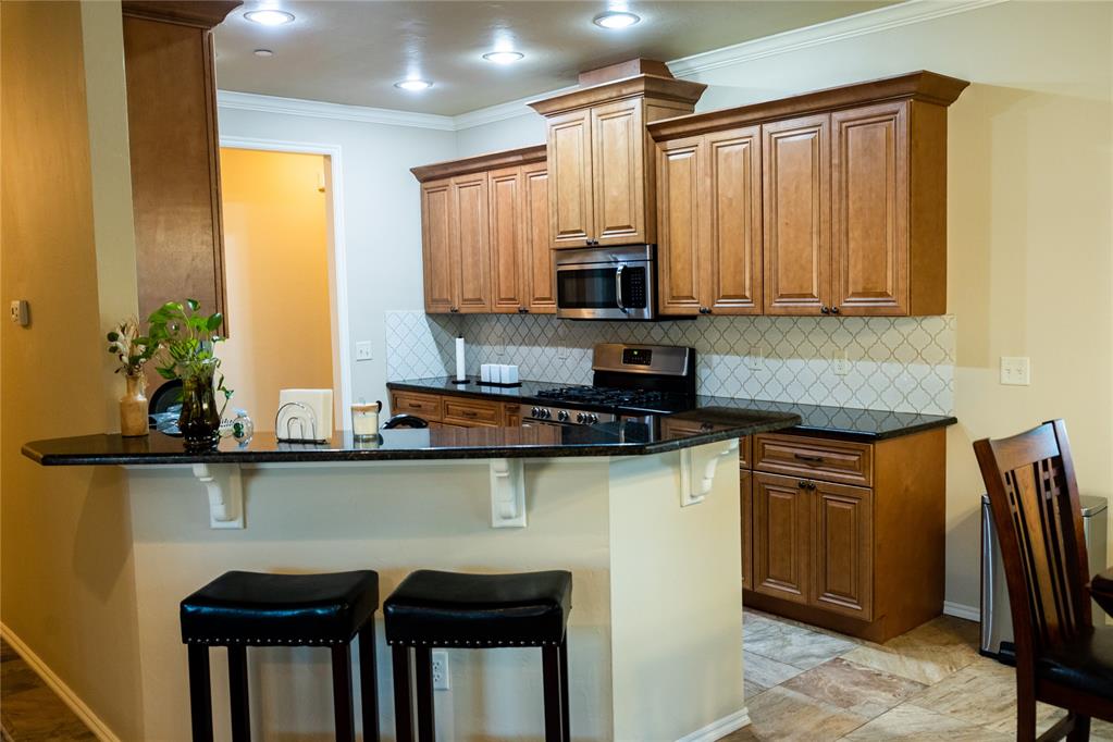 5507 NW 128th Street