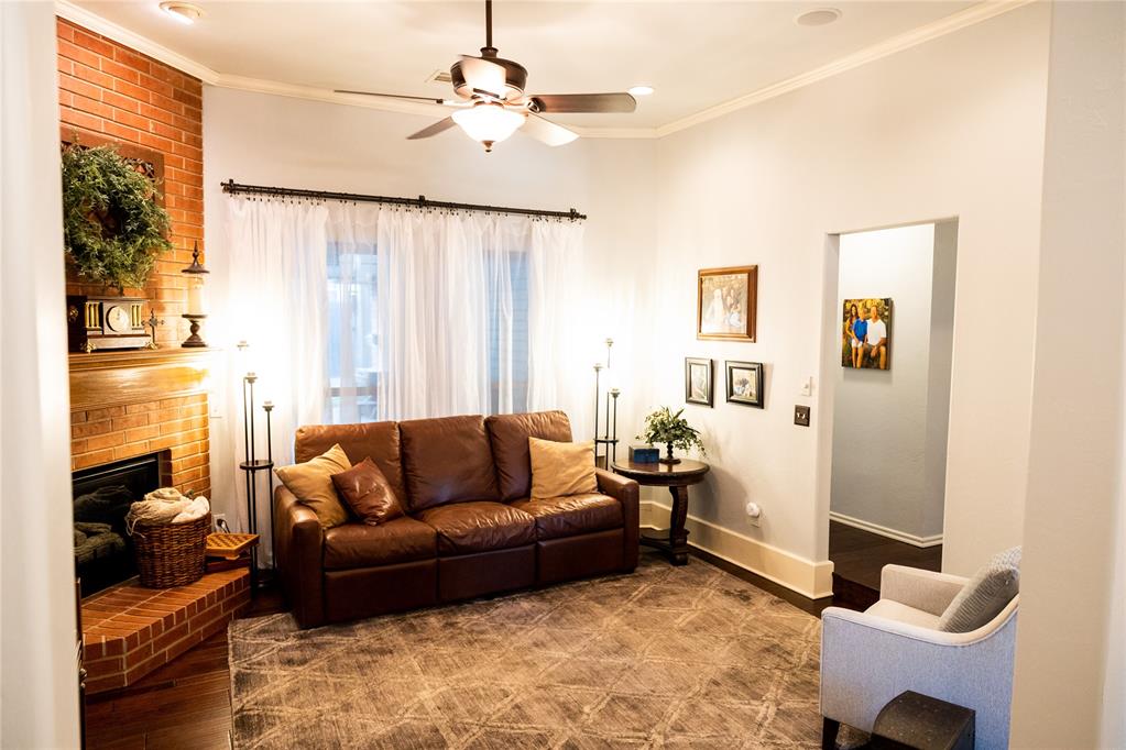 13301 Vandiver Drive