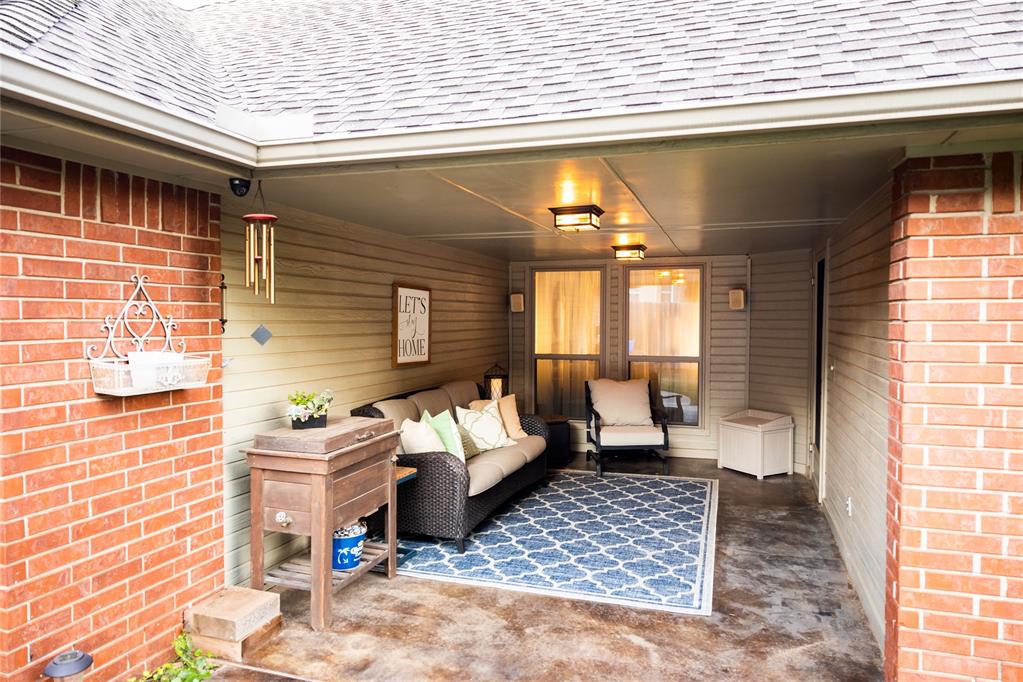 13301 Vandiver Drive