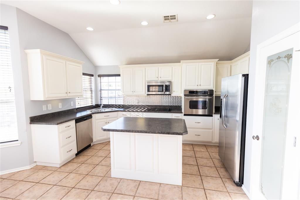 605 Kelsi Drive