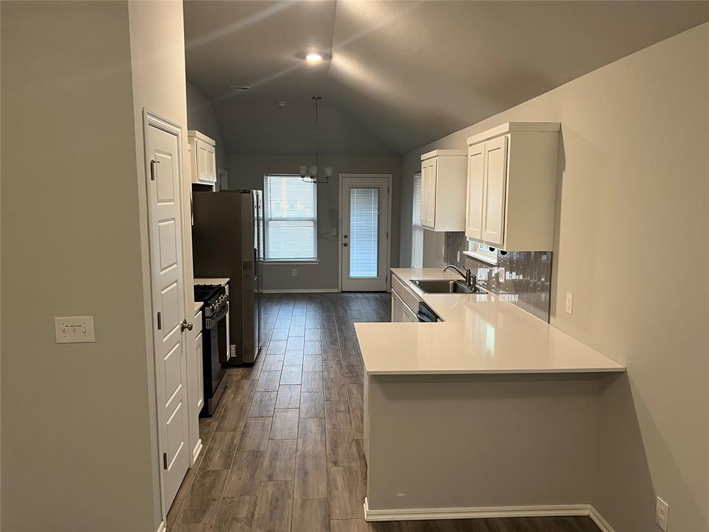 3712 Apple Villas Circle