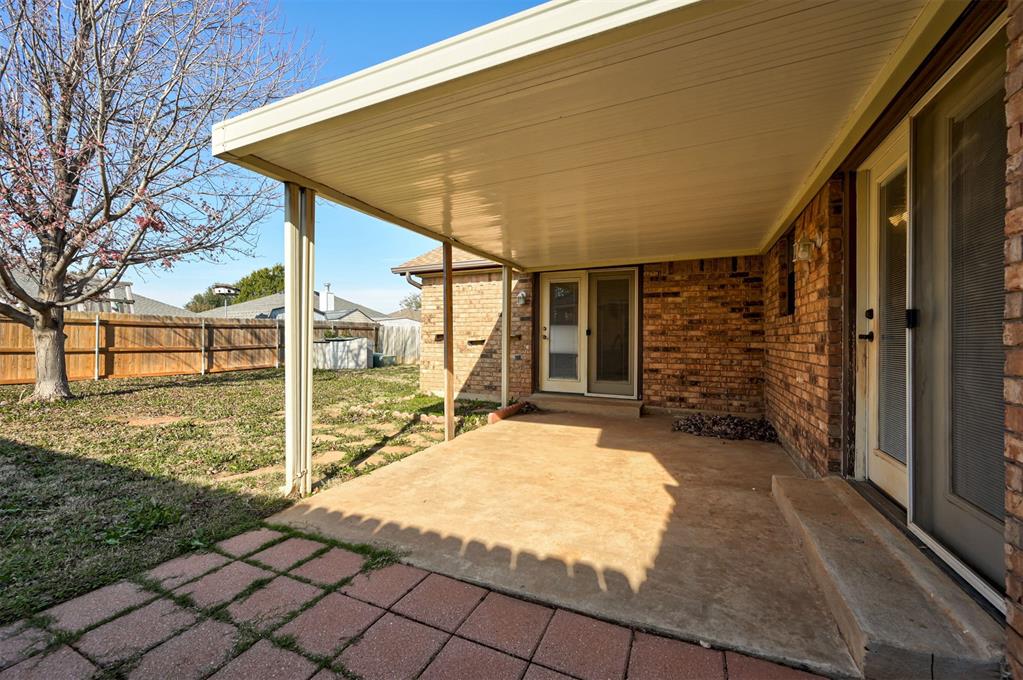 11417 Wallace Avenue