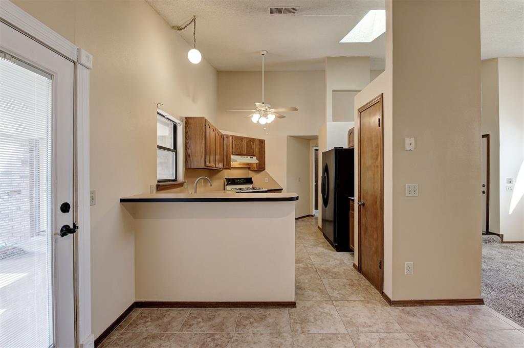 11417 Wallace Avenue