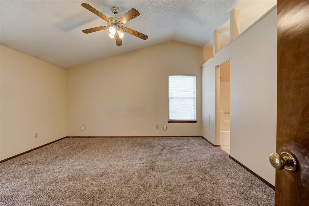 11417 Wallace Avenue