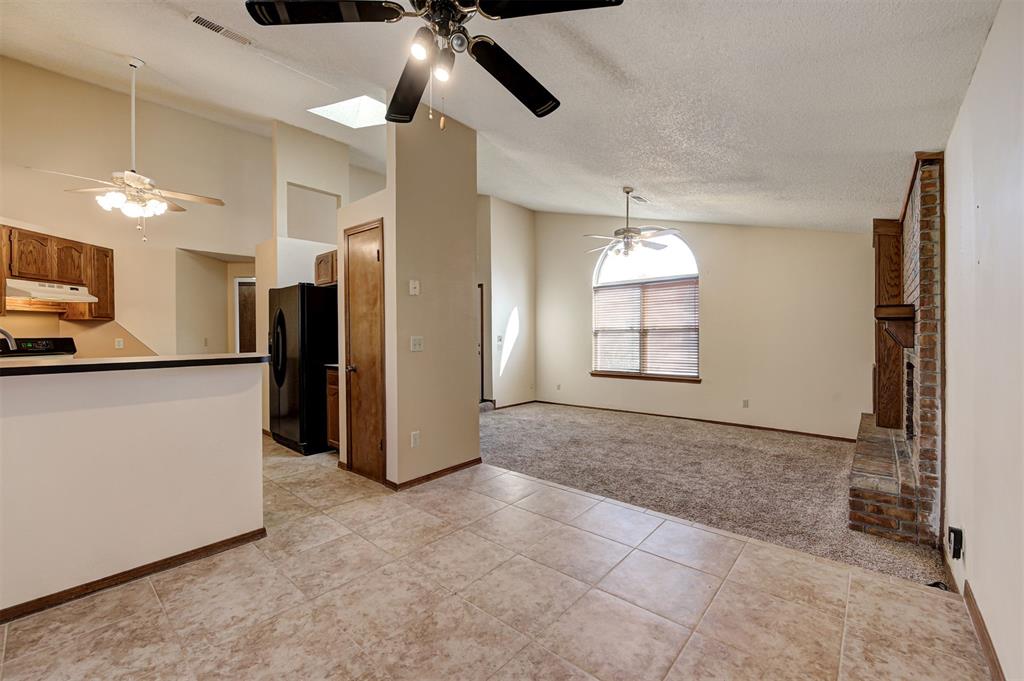 11417 Wallace Avenue