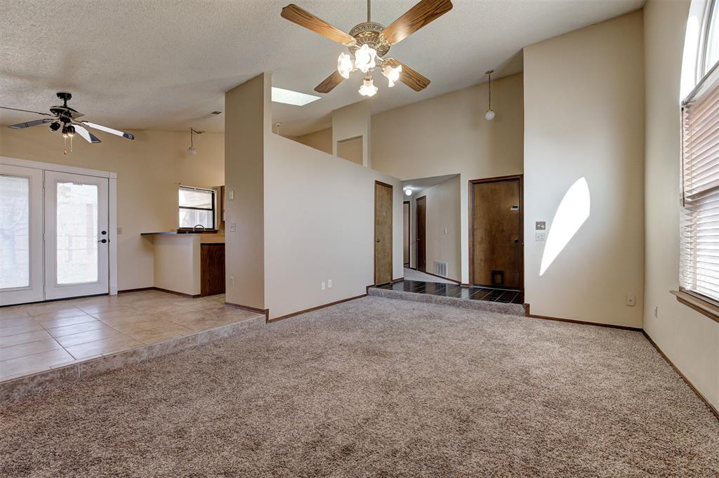 11417 Wallace Avenue