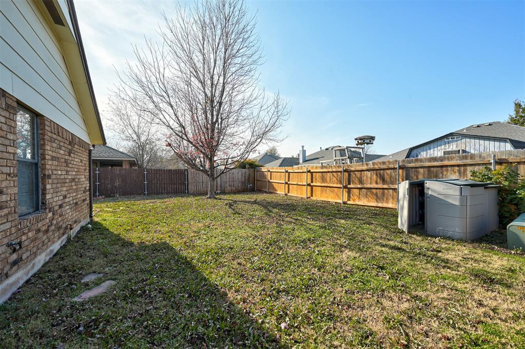 11417 Wallace Avenue