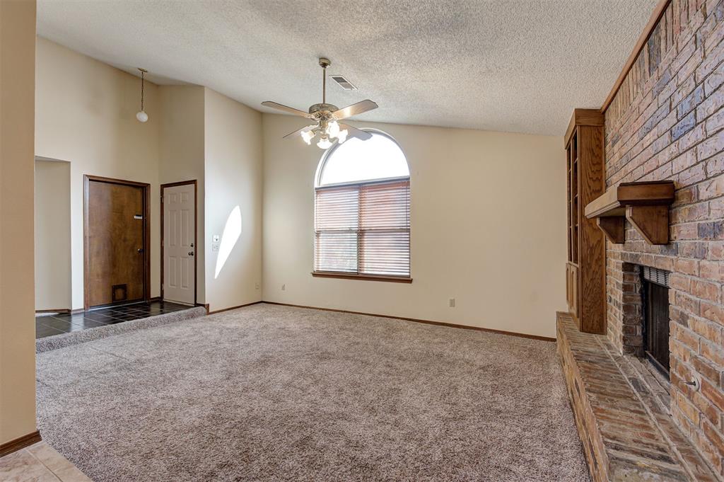 11417 Wallace Avenue