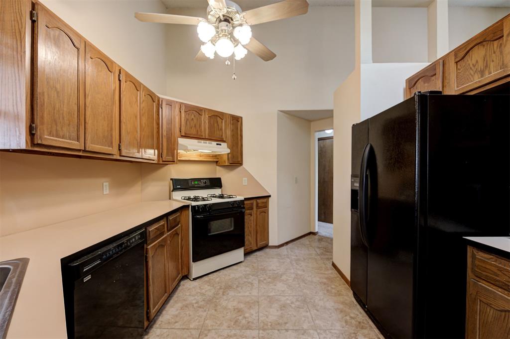 11417 Wallace Avenue