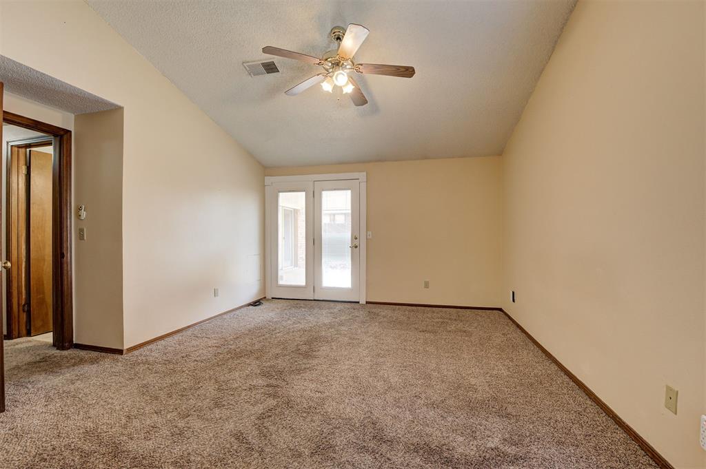 11417 Wallace Avenue