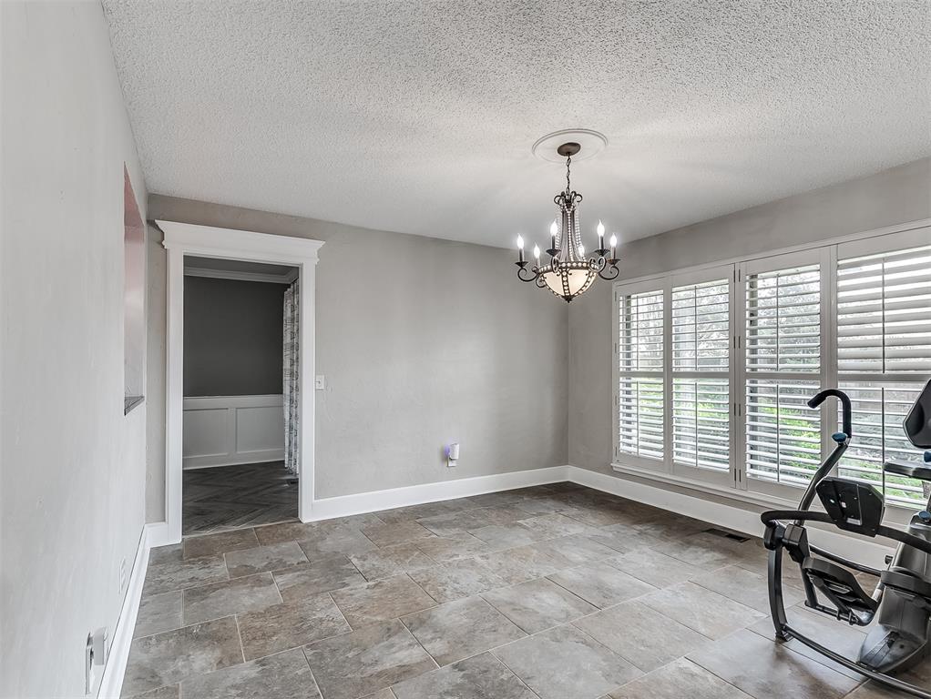 12208 Greenlawn Avenue