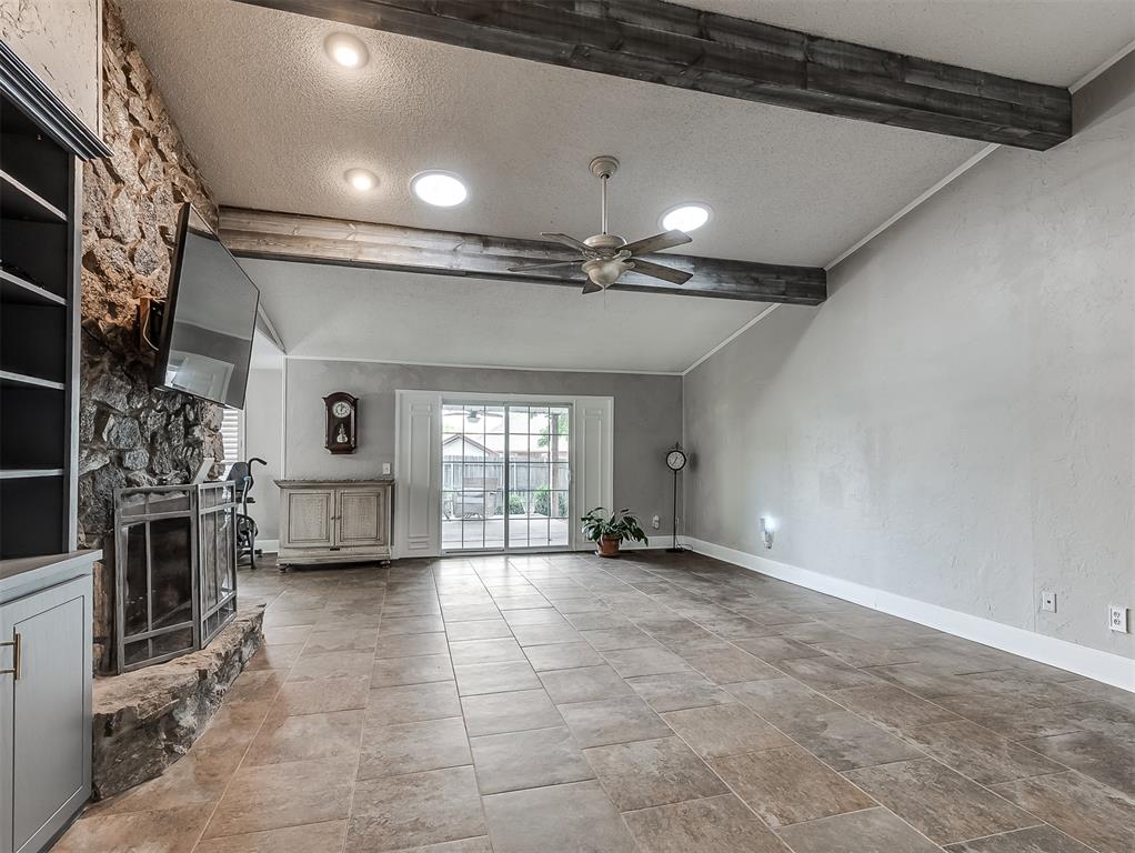 12208 Greenlawn Avenue