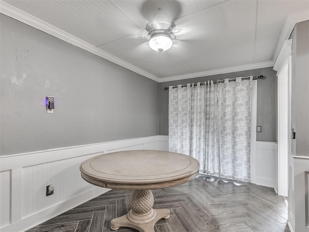 12208 Greenlawn Avenue