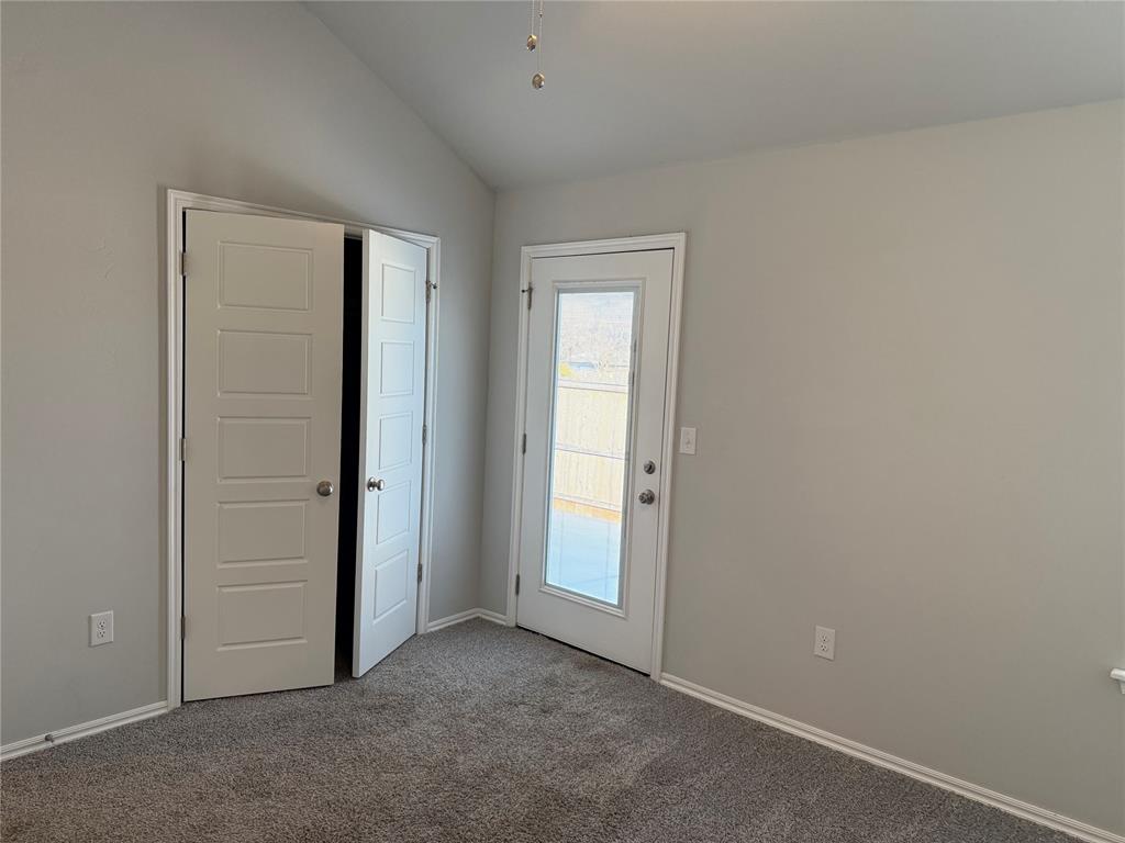 3724 Apple Villas Center