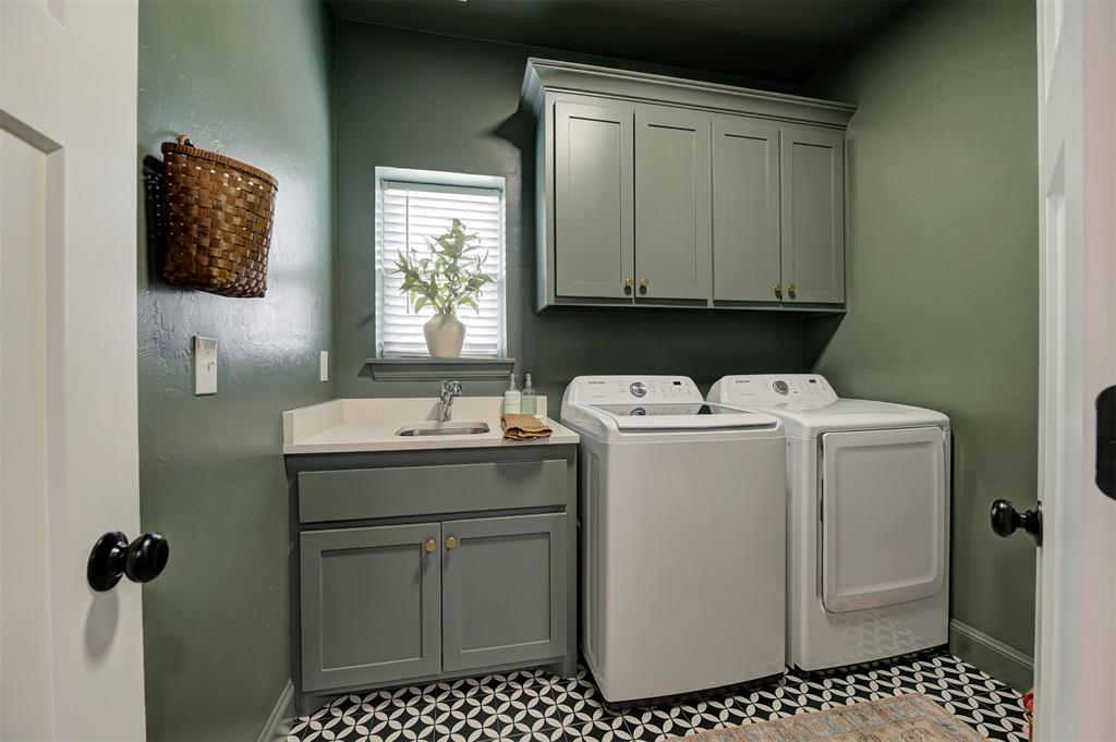 2286 NW 35th Street Street