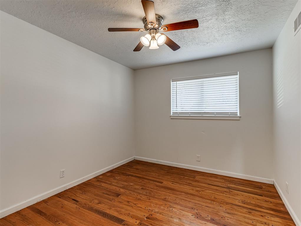 1520 N Hollywood Avenue