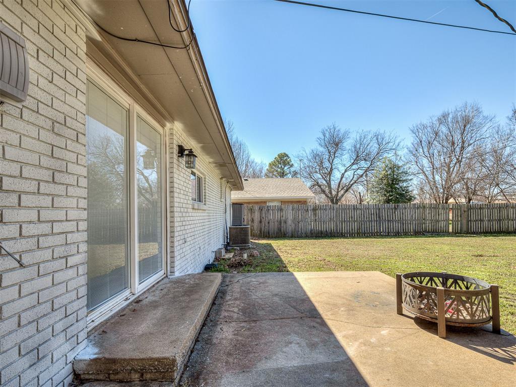 1520 N Hollywood Avenue