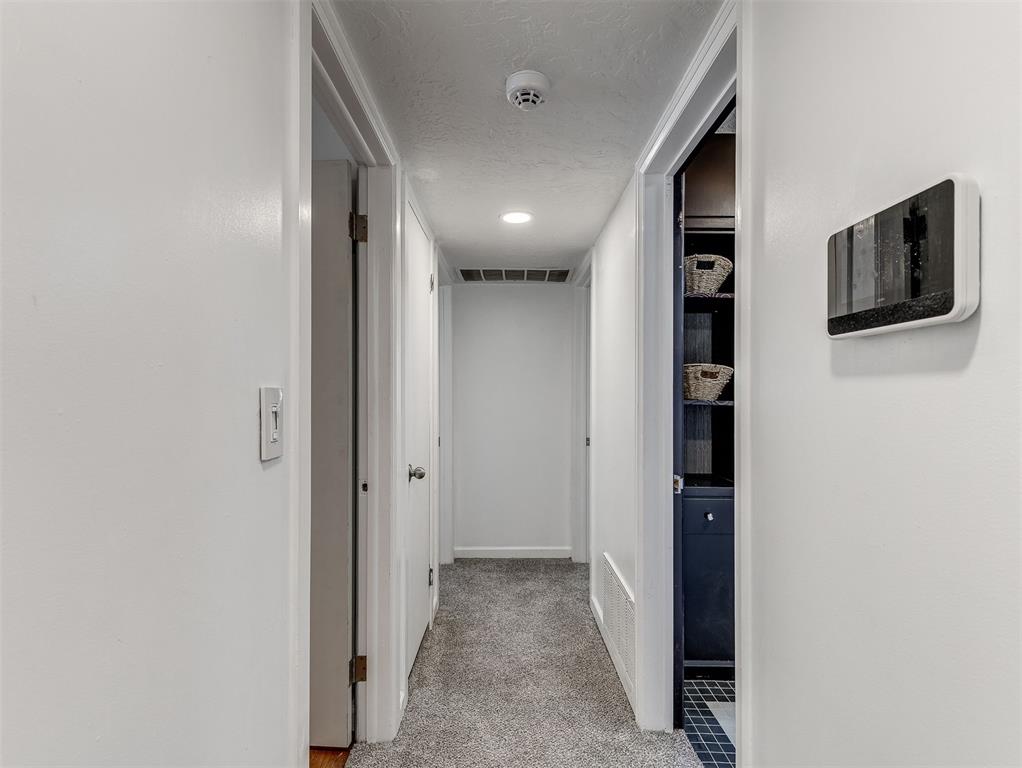 1520 N Hollywood Avenue