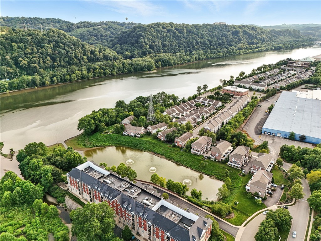 204 Park Square Lane