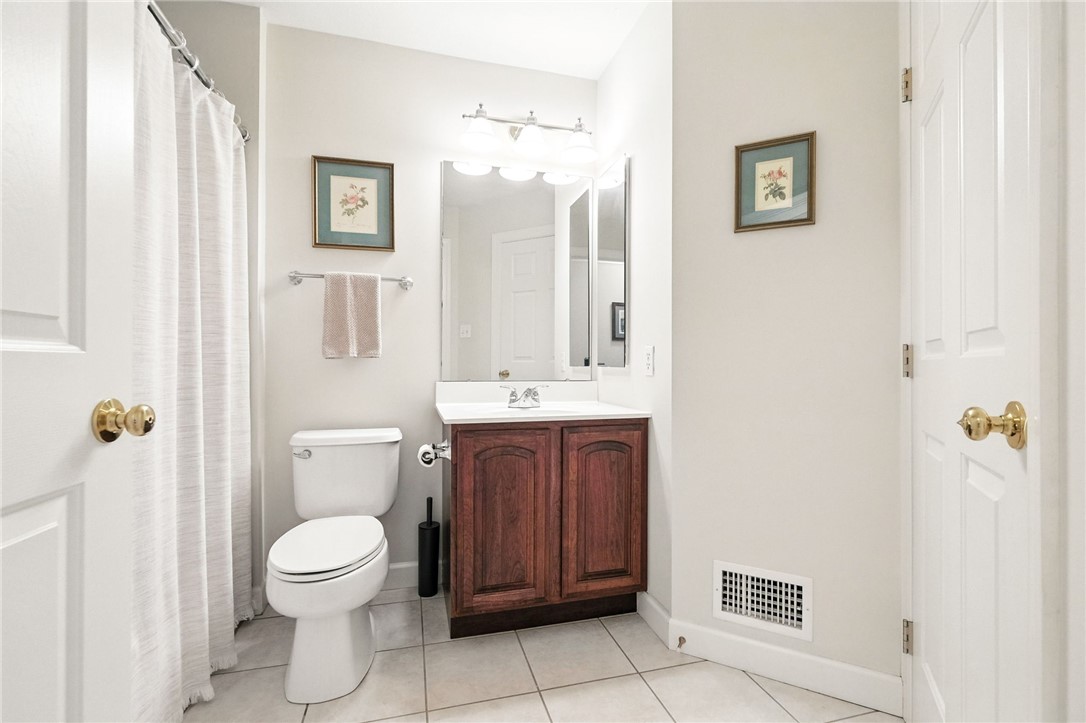 204 Park Square Lane