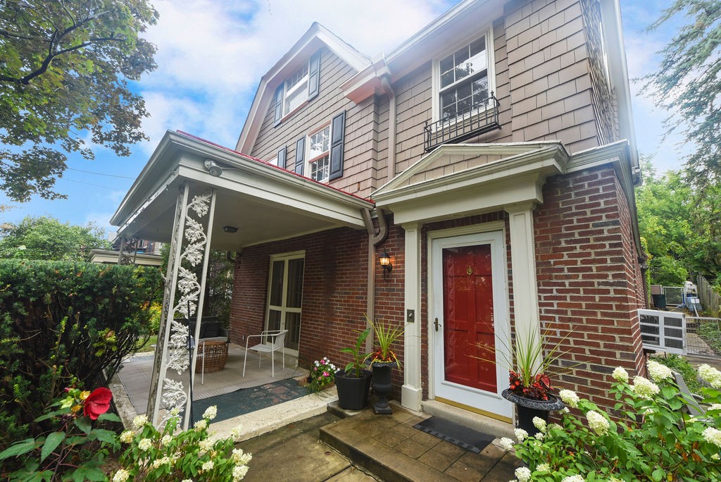 203 Elysian Street