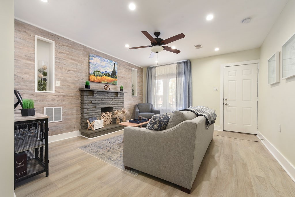 6906 Standish Street