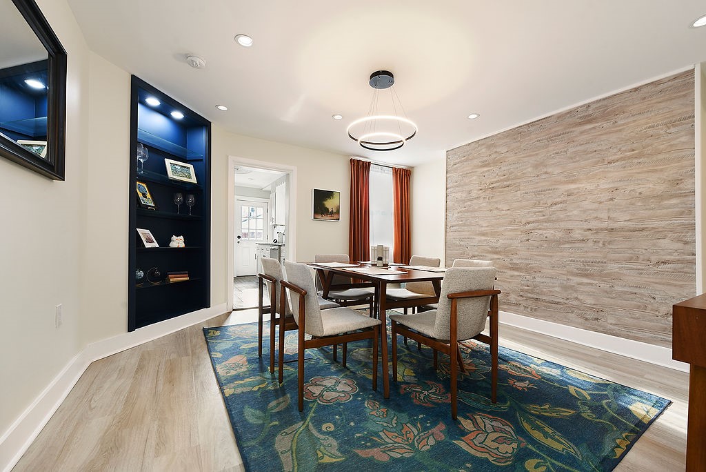 6906 Standish Street