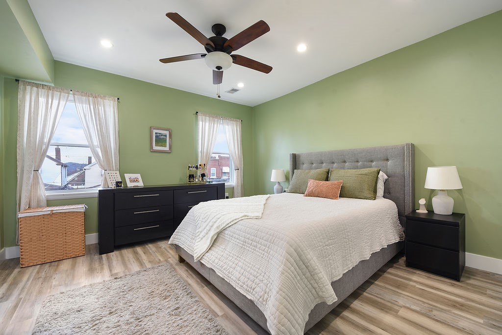 6906 Standish Street