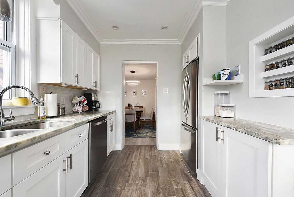 6906 Standish Street